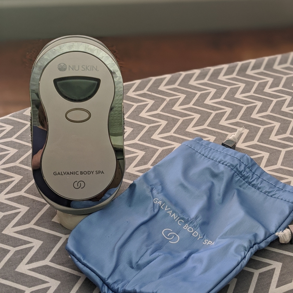 AgeLOC Galvanic Body Spa by Nu Skin